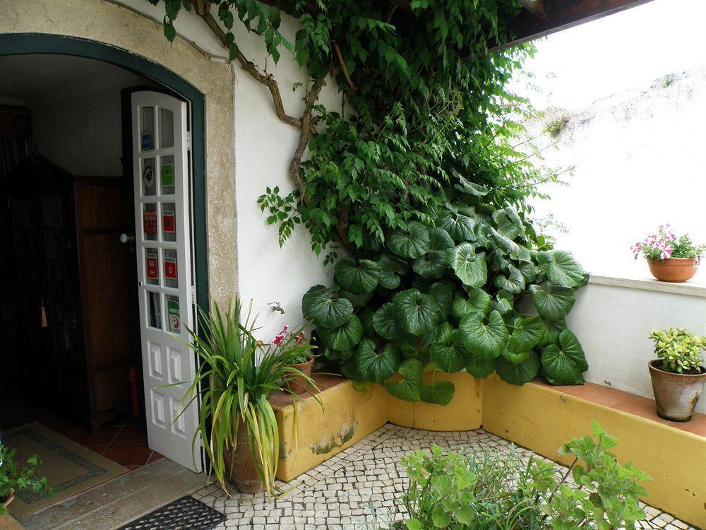 Casa De S. Thiago Do Castelo Hotel Obidos Exterior photo
